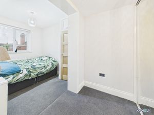 Photo 15- click for photo gallery